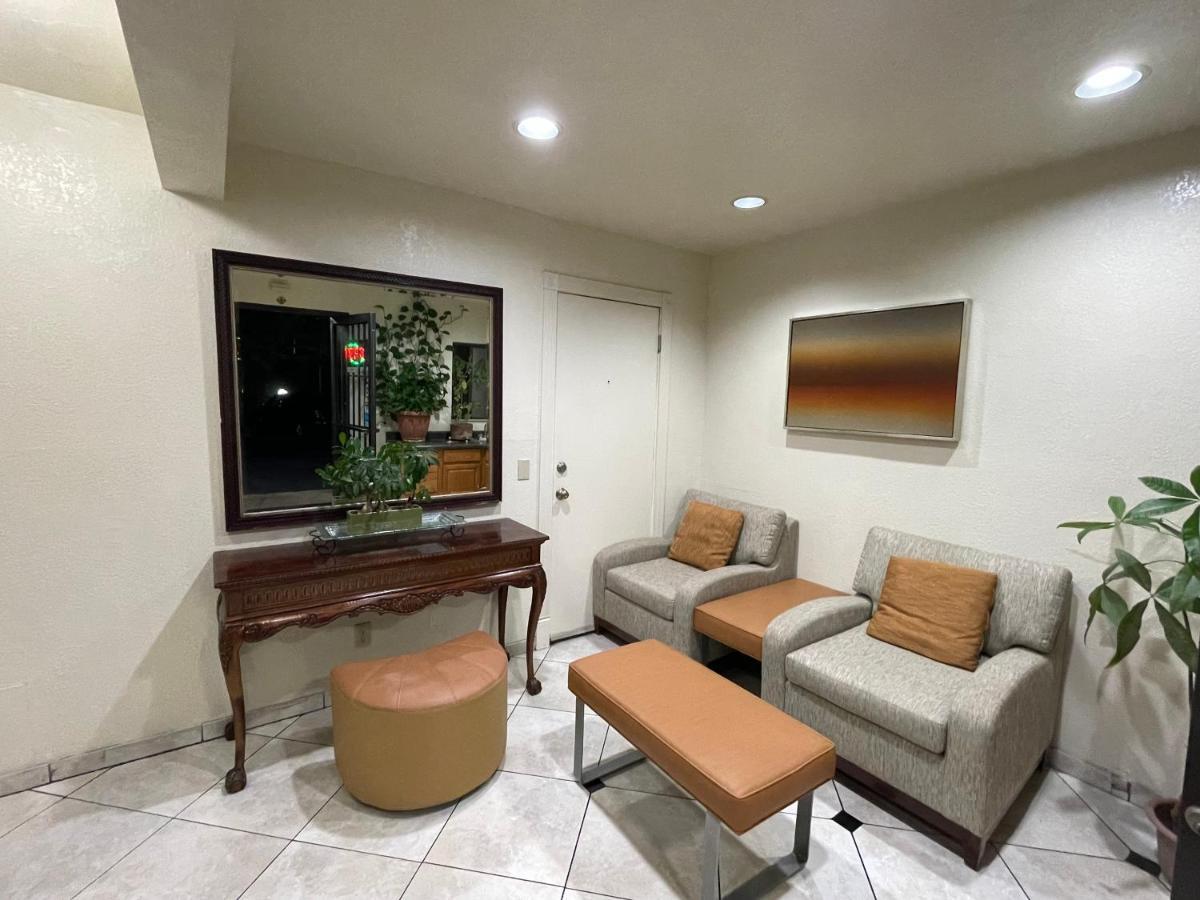 Sierra Inn South El Monte Екстериор снимка