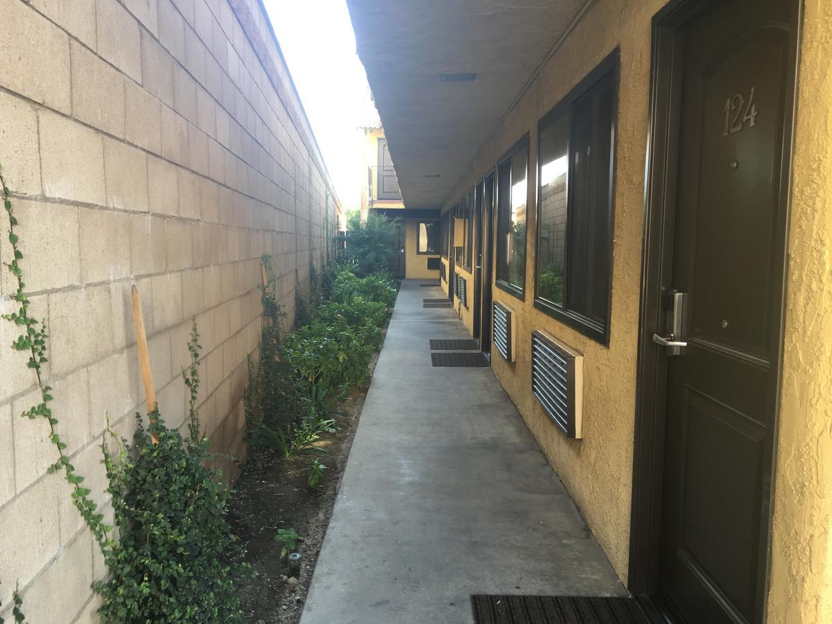 Sierra Inn South El Monte Екстериор снимка