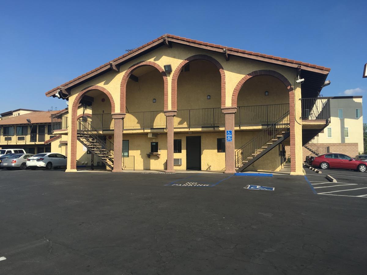 Sierra Inn South El Monte Екстериор снимка